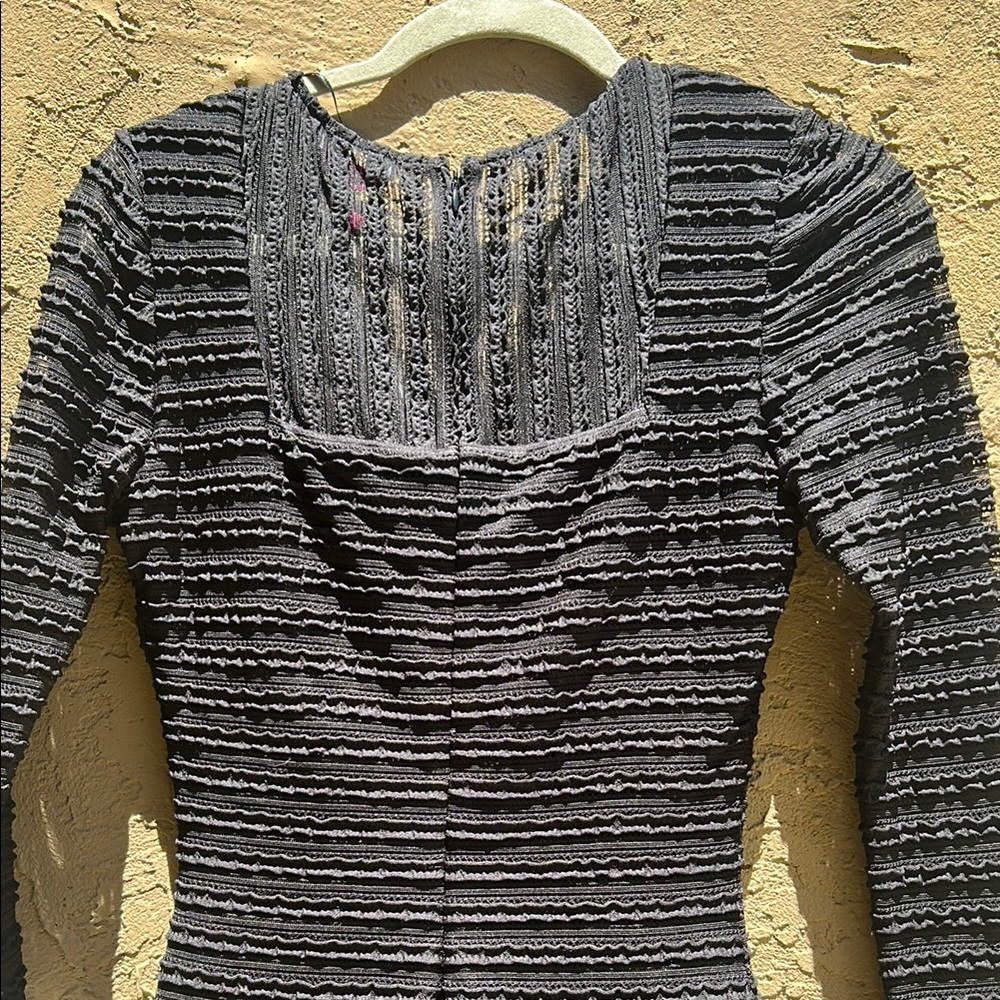 🎉HOST PICK🎉 Parker Black Ruffled V-Neck Dress - Picture 10 of 12
